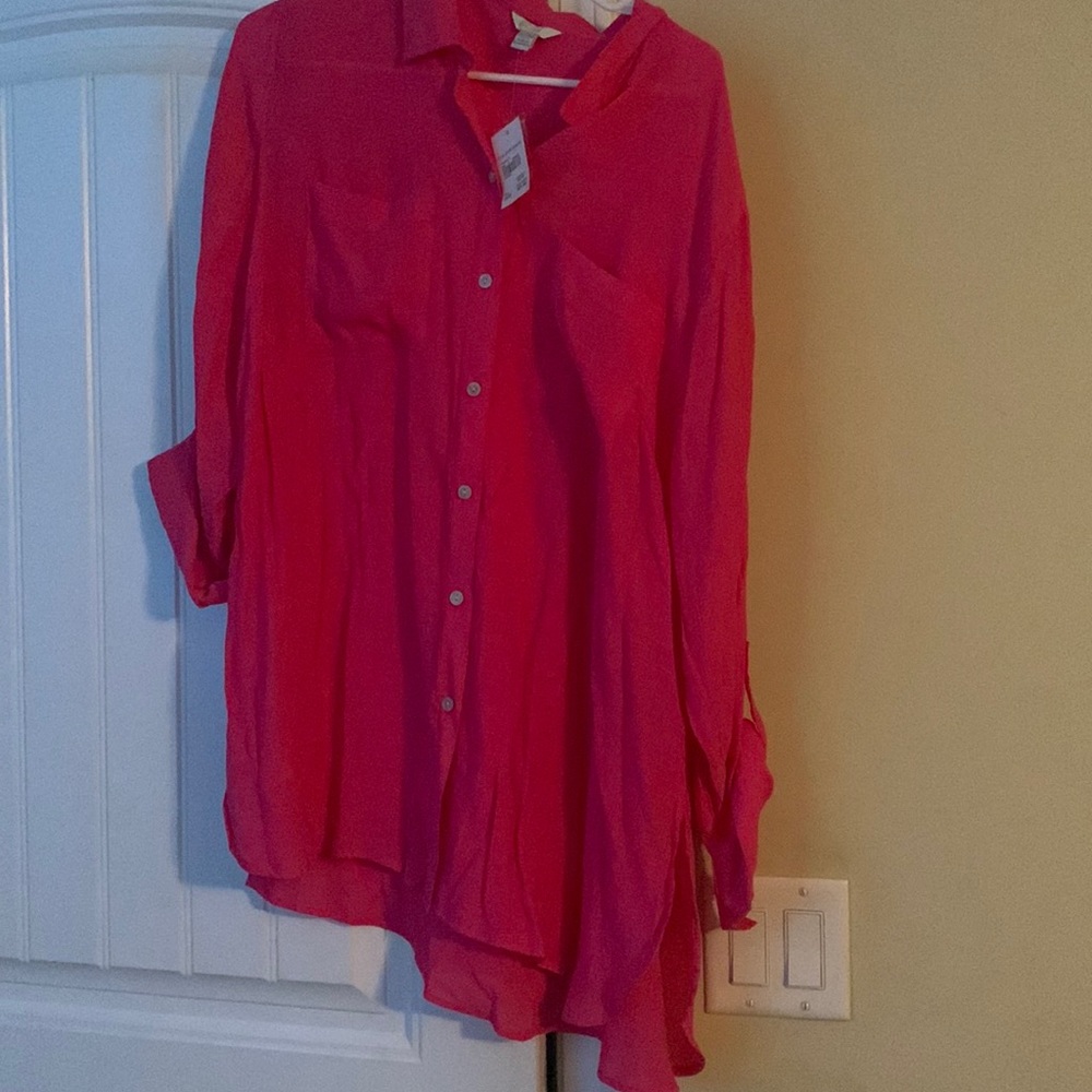 NWT stylish blouse